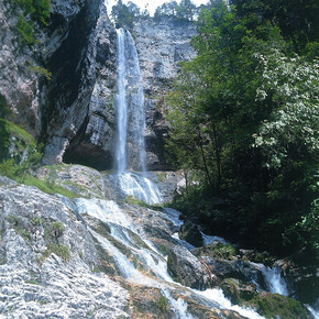 Cascata di Tret