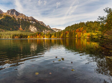 Lago di Tovel in autunno