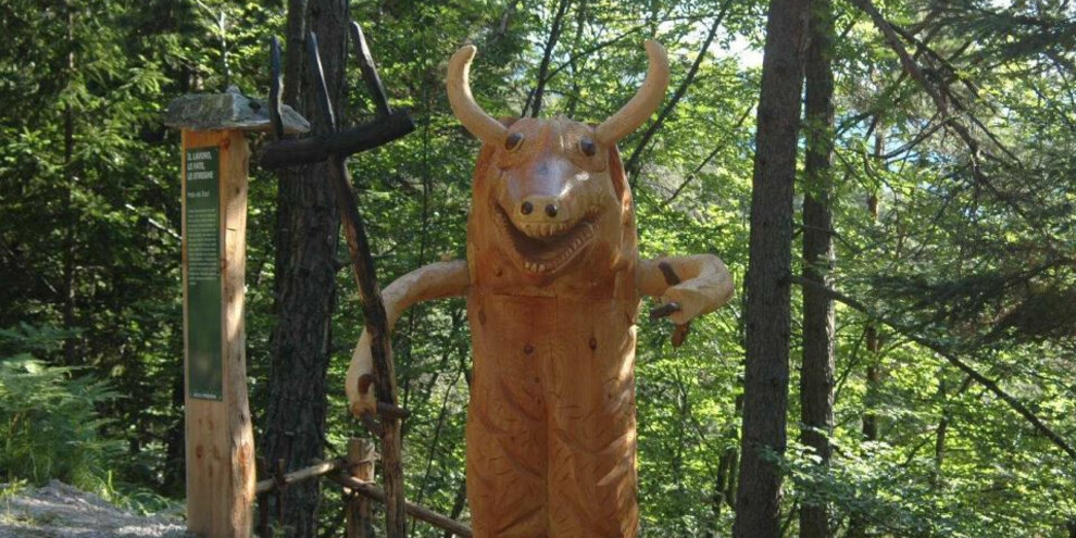 “Praca, baśnie i czarownice”, Val di Non