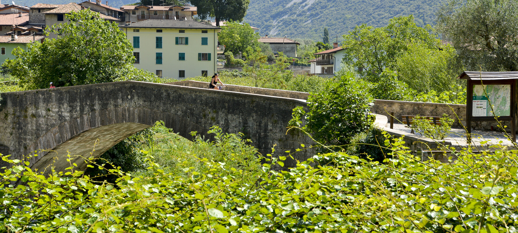 Picnic da intenditori sul lago di Garda