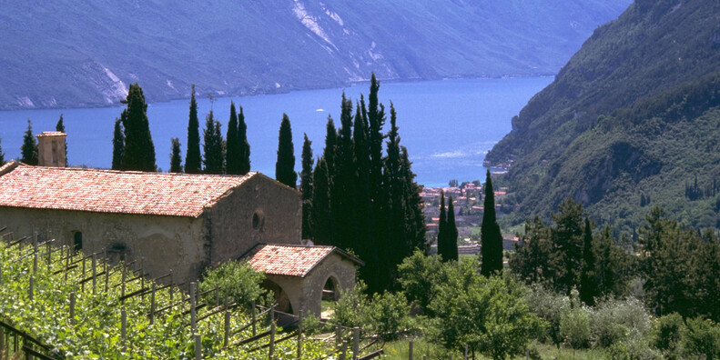 Chiesa di San Lorenzo #1 | © Archivio APT Garda Trentino - ph. R. Vuilleumier