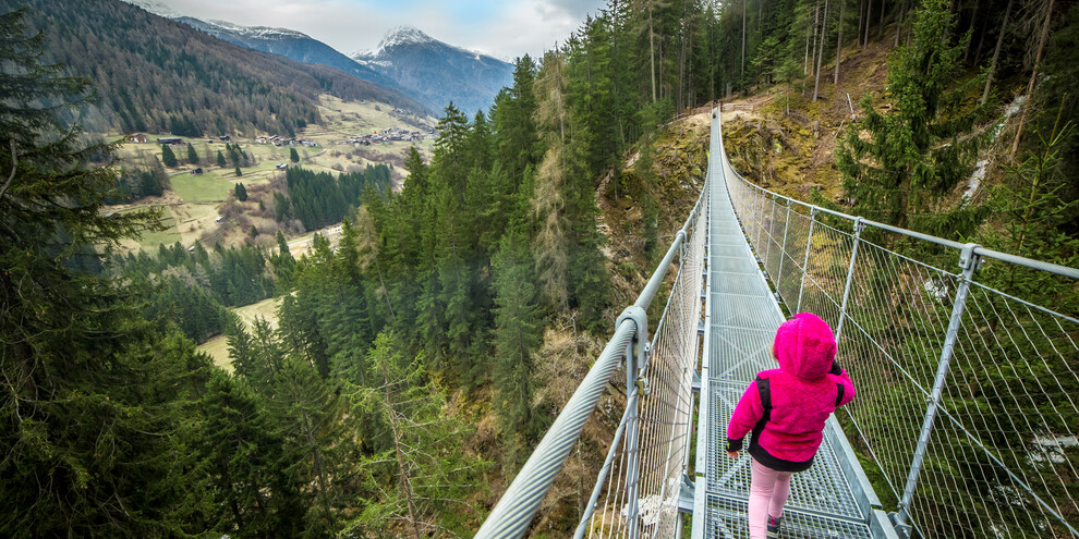 Przygoda na tybetańskim moście, Val di Sole
