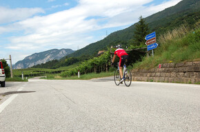 Avisiane Hills. The route goes towards San Michele all'Adige | © Consorzio Turistico Piana Rotaliana Königsberg
