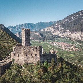 Il Castello di Drena e la Valle della Sarca | © Garda Trentino 