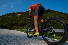 In salita | © APT Dolomiti di Brenta e Paganella