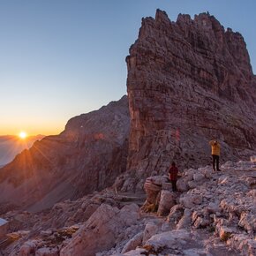 Alba al rifugio Pedrotti | © APT Dolomiti di Brenta e Paganella