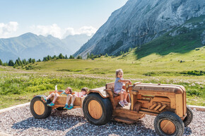 Themenweg Lokführer am Ciampac - Ciampark Ciampac Alba di Canazei ©Archivio Funivia Ciampac e Contrin S.p.A. | © APT Val di Fassa