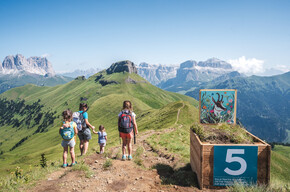 Auf den Spuren von Ciampy - Ciampac Alba di Canazei ©Archivio Funivia Ciampac e Contrin S.p.A. | © APT Val di Fassa