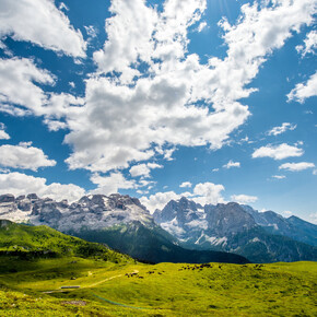 Malga Fevri and the Brenta Dolomites from Monte Spinale | © APT Madonna di Campiglio, Pinzolo, Val Rendena