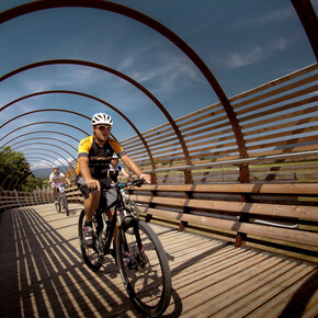 bicycle bike cycle path Alta Val di Non | © APT Val di Non 