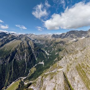 Blick auf das Val Genova und die Adamello-Gruppe vom Val Rocchette aus | © Madonna di Campiglio Azienda per il Turismo 