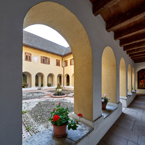 Schlafen in religiösen Einrichtungen