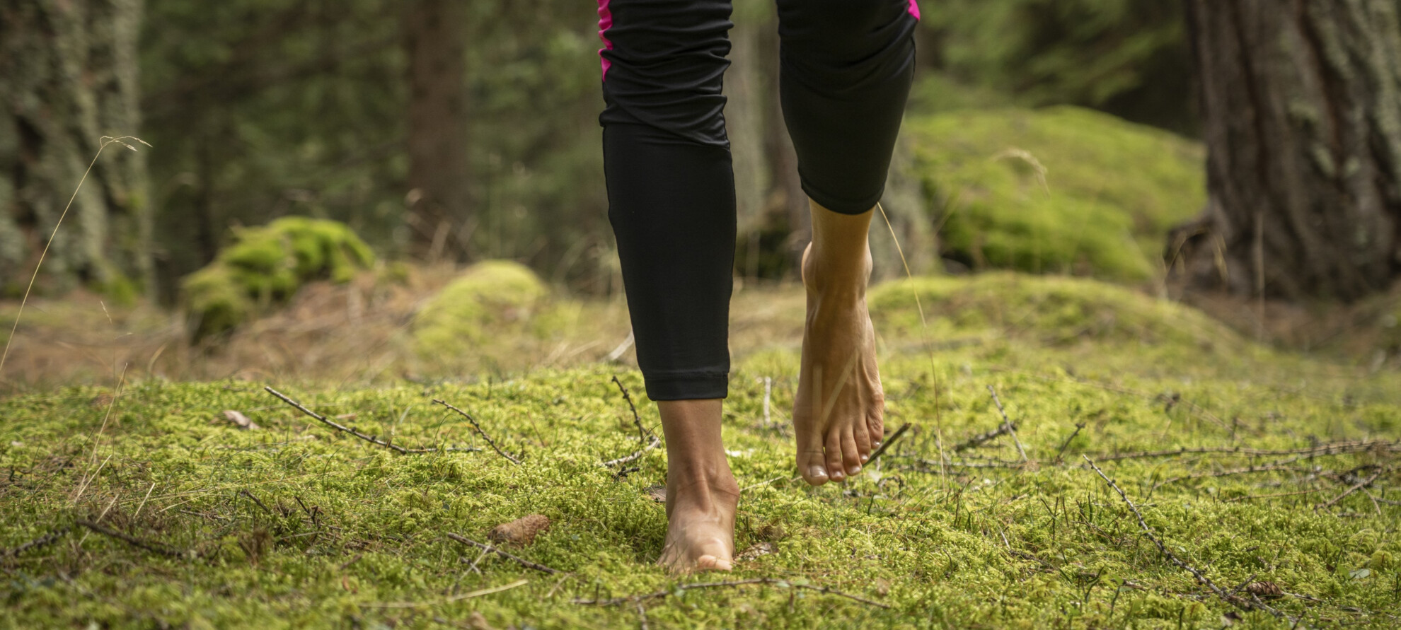 Forest Bathing - Barefoot | © Luca Rotondo