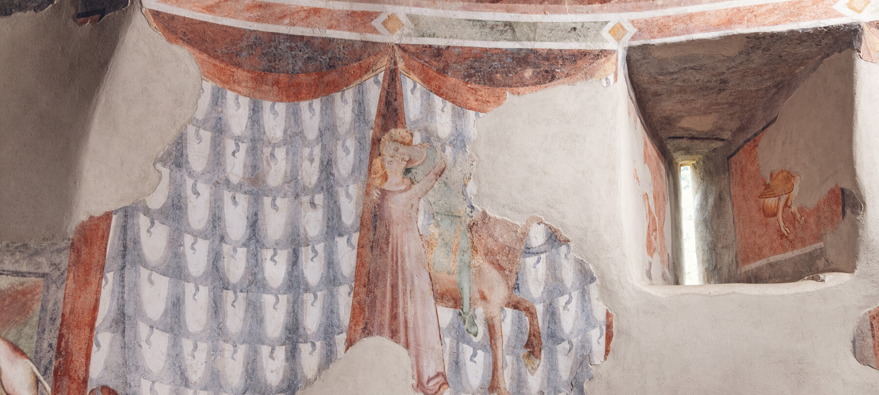 Na zamku Avio w Vallagarina wśród historii miłosnych i wojennych 