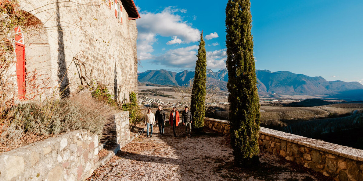 Castel Valer in Val di Non, tra storia e mito