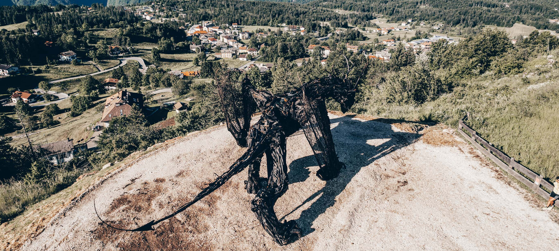 W Alpe Cimbra latem z dziećmi – na tropie smoka
