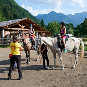Riding stables and equestrian center - Azienda agricola Gottardi Lara