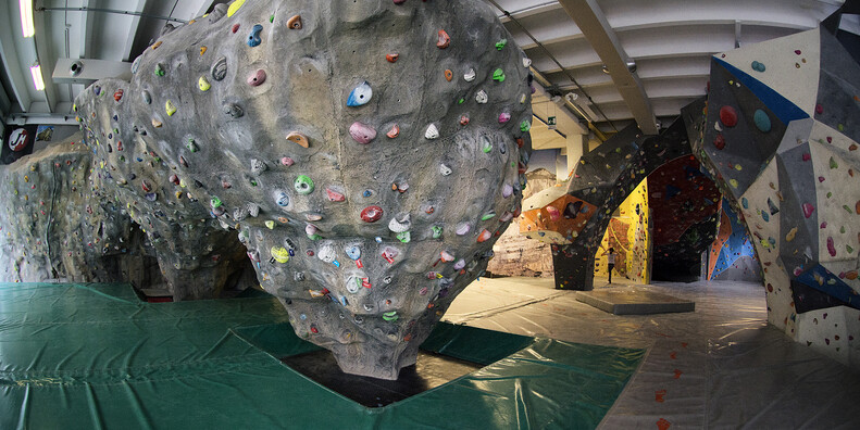 CAMPFOUR BOULDER  - Pietramurata #5