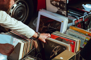 Mercatino delle pulci