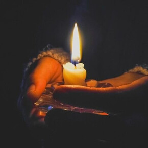 Santa Lucia comes