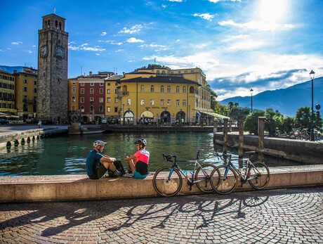 From the Dolomites to Garda Lake...in E-MountainBike