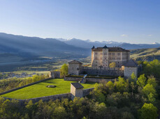Alle an Bord des... Schlösser Zug