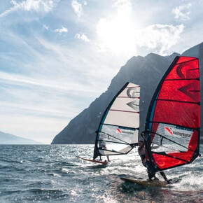 Discover Windsurfing!