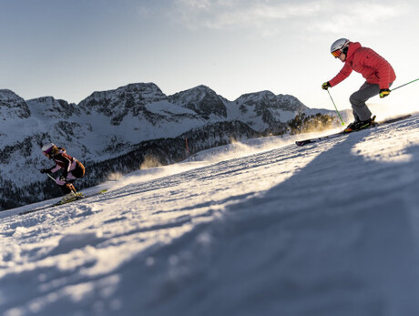 Trentino Ski Sunrise: Ski bei Sonnenaufgang am San Pellegrino