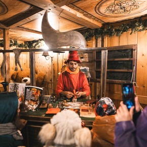 Santa Claus' Enchanted Village - Piazza Dante