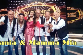 The image shows Stefania and the Mammamia orchestra.