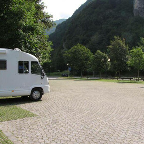 Area sosta camper a Baitoni