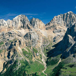 Marmolada, Natur und Geschichte über die „Königin“