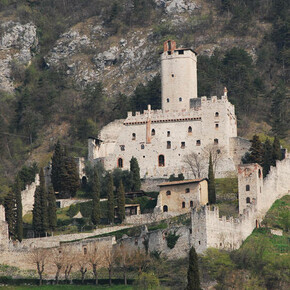 Castello di Avio