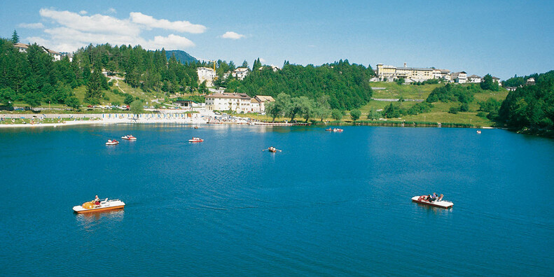 Lago di Lavarone  #1