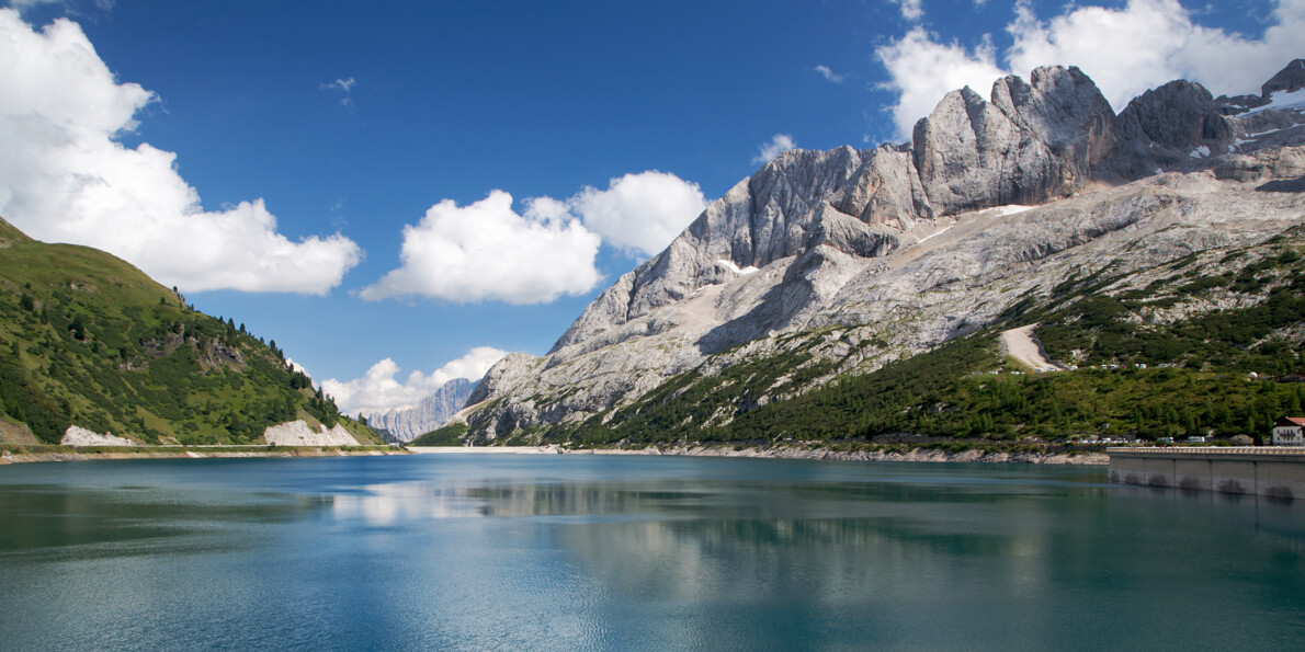 Val di Fassa - Lago di Fedaia - Sfondo della Marmolada