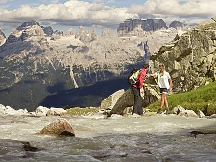 Madonna di Campiglio - Val Rendena - Trekking nei pressi del Rifugio Segantini 