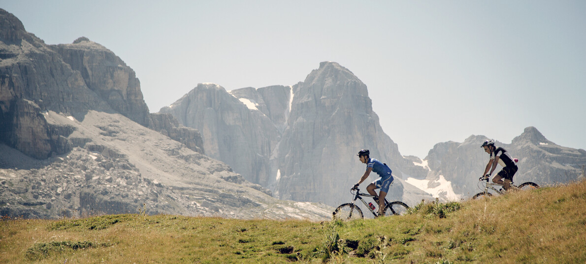 Val Rendena - Dolomiti di Brenta - Mountain Bike a Camp Centener
