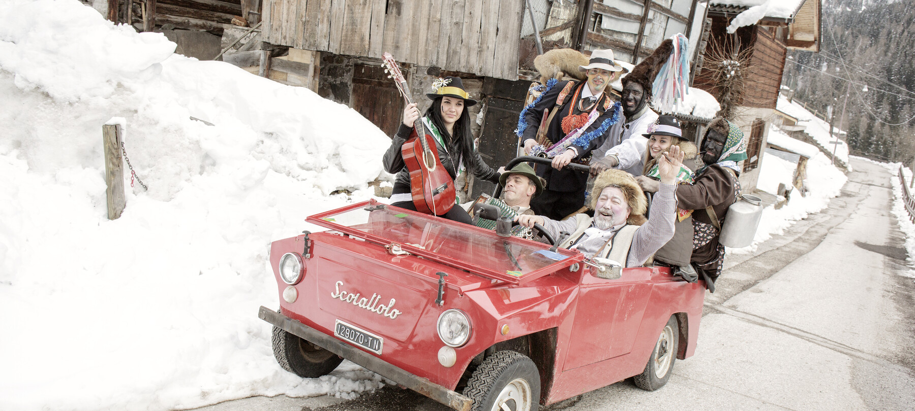 Karneval v údolí Mòcheni