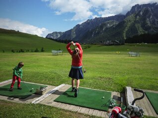 Madonna di Campiglio - Val Rendena - Children play golf