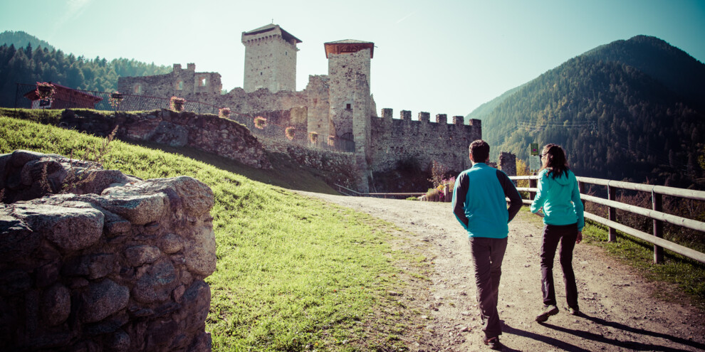 Stap op de kastelentrein