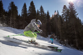 Folgaria - Passo Coe - Sciatore in pista
