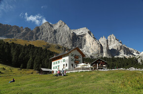 Val di Fassa - Conca del Gardeccia - Rifugio Stella Alpina