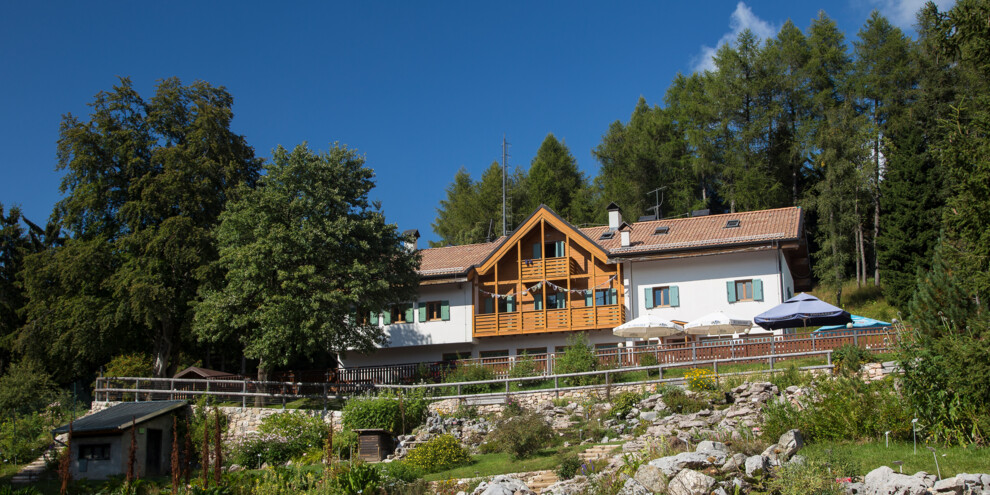 Valle dell'Adige - Monte Bondone - Viote - Rifugio Fratelli Tambosi
