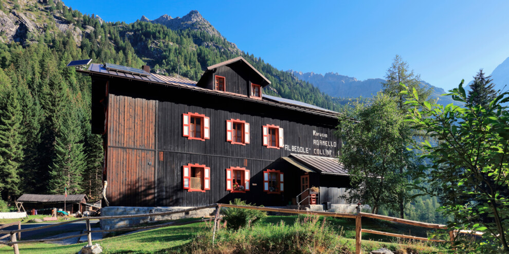 Rifugio Adamello Collini Al Bedole, Val di Genova