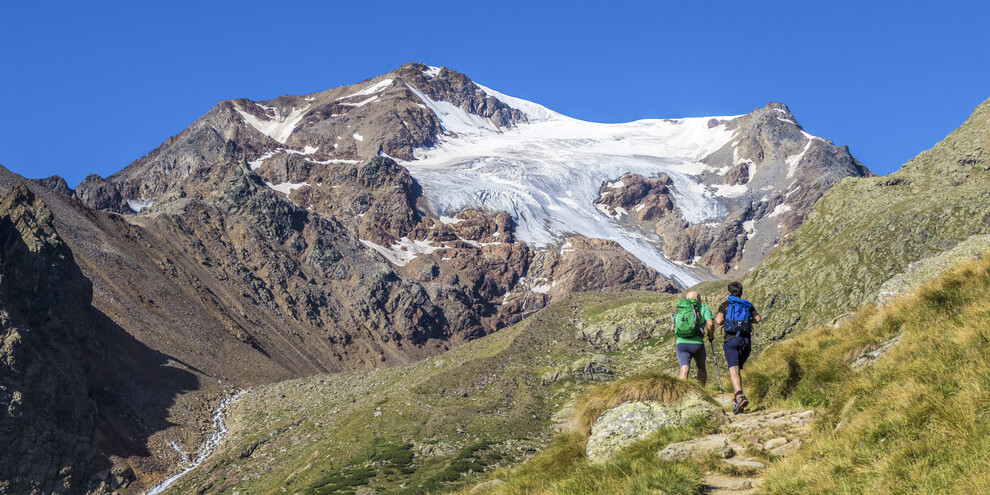 Von Malgamare zum Rifugio „Guido Larcher“