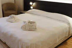 Hotel-Accademia-Albergo-Trento-suite-con-spa-in-ca