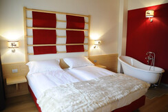 Zimmer 15 – irdisches Paradies