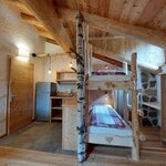  Photo of 4-bed room, shower, toilet