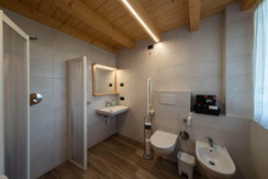bagno accessibile a disabili