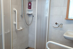 doccia e bagno accessibili